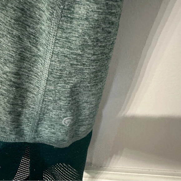 Champion C9 Women’s Short Sleeve Heathered Green Athletic Mesh Top Size XXL GUC - Picture 5 of 7